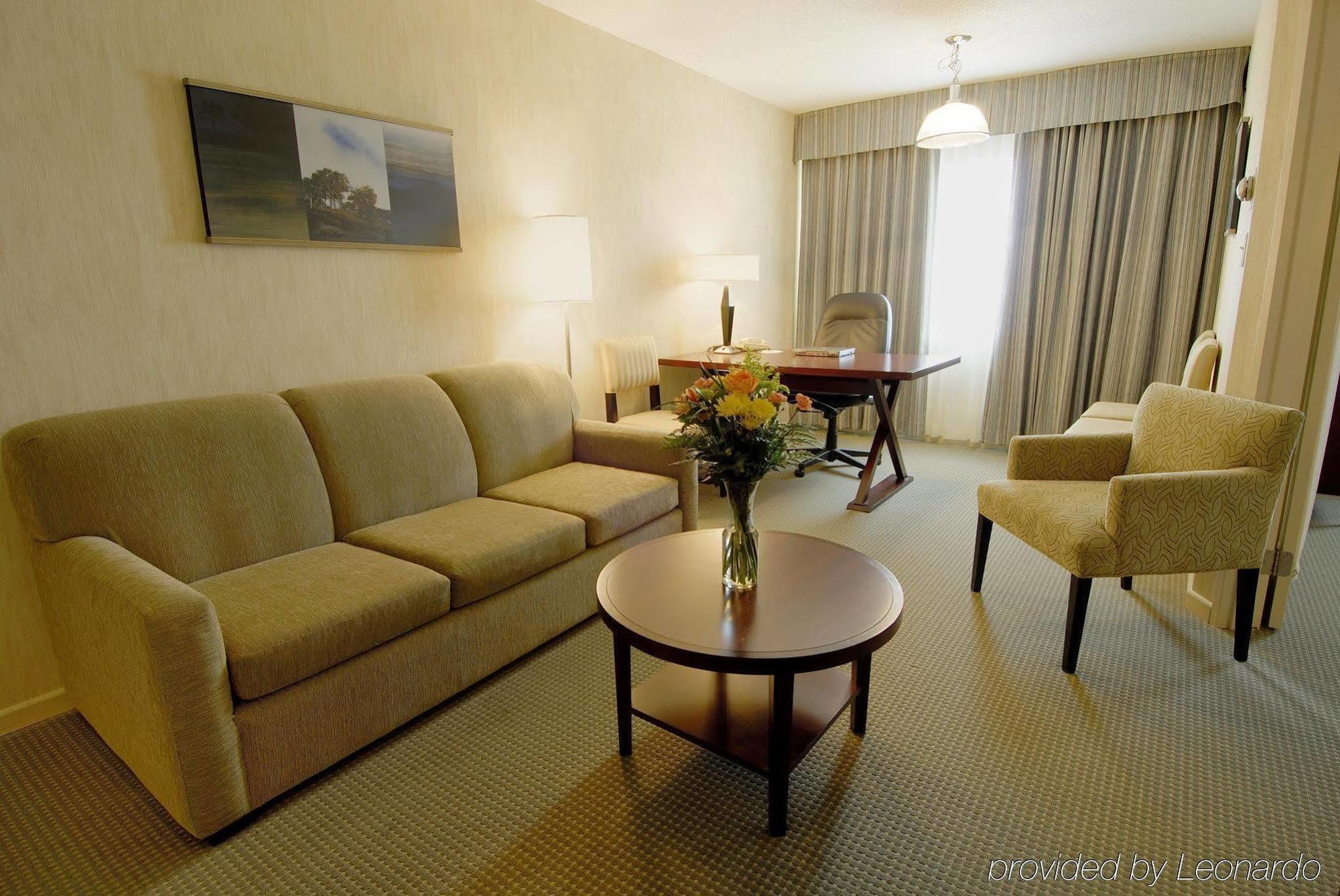 Comfort Suites Londra Camera foto