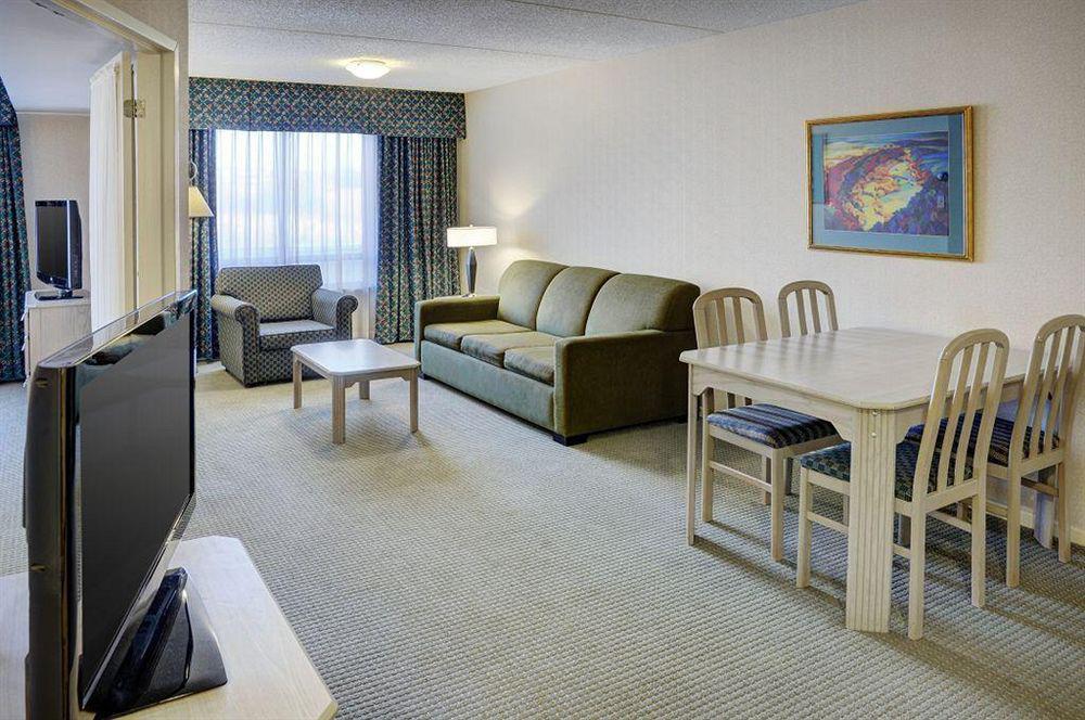 Comfort Suites Londra Camera foto